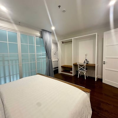 Alquiler de un amplio departamento de 2 dormitorios, 170 m², Hai Chau, Da Nang, Vietnam